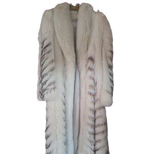 Authentic Schumacher one of a kind Saga Fox fur coat with coyote insert